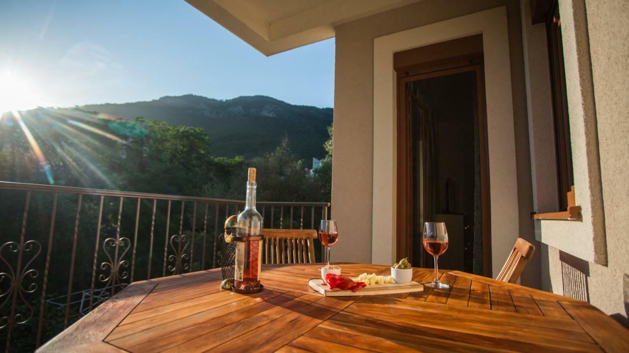 Apartmán Perla Di Boka Baošići Exteriér fotografie