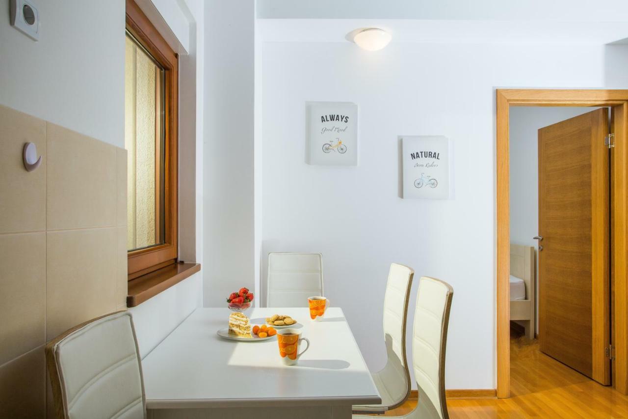 Apartmán Perla Di Boka Baošići Exteriér fotografie
