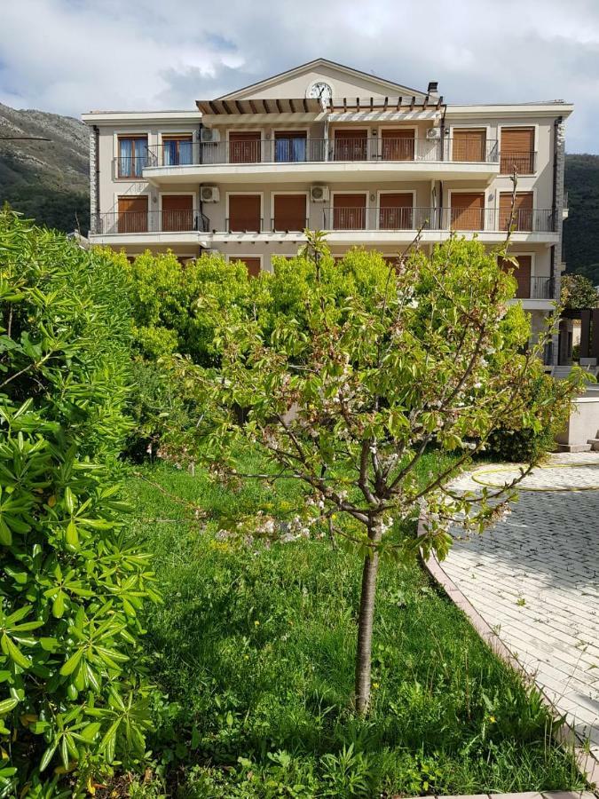 Apartmán Perla Di Boka Baošići Exteriér fotografie